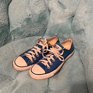 Blue converse all stars